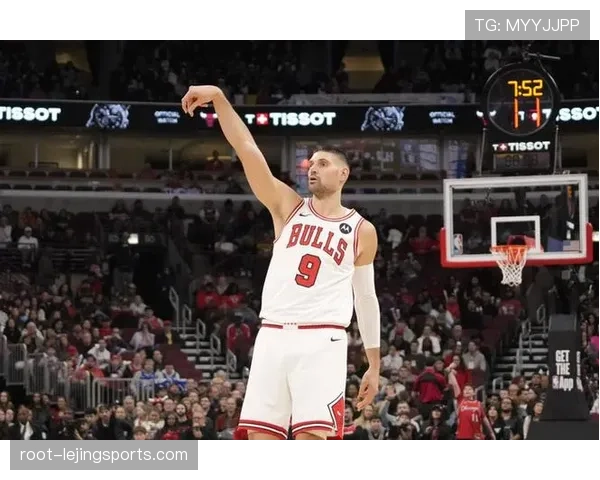 武切维奇参与三分投射 代表中锋角色演变趋势 武切维奇参与三分投射 代表中锋角色演变趋势